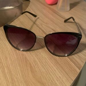 Vince Camuto sunglasses